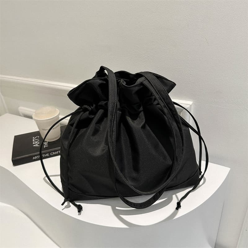 Bolsa bolsa feminina Cor sólida simples cordão All-Match ins versão coreana bolsa grande