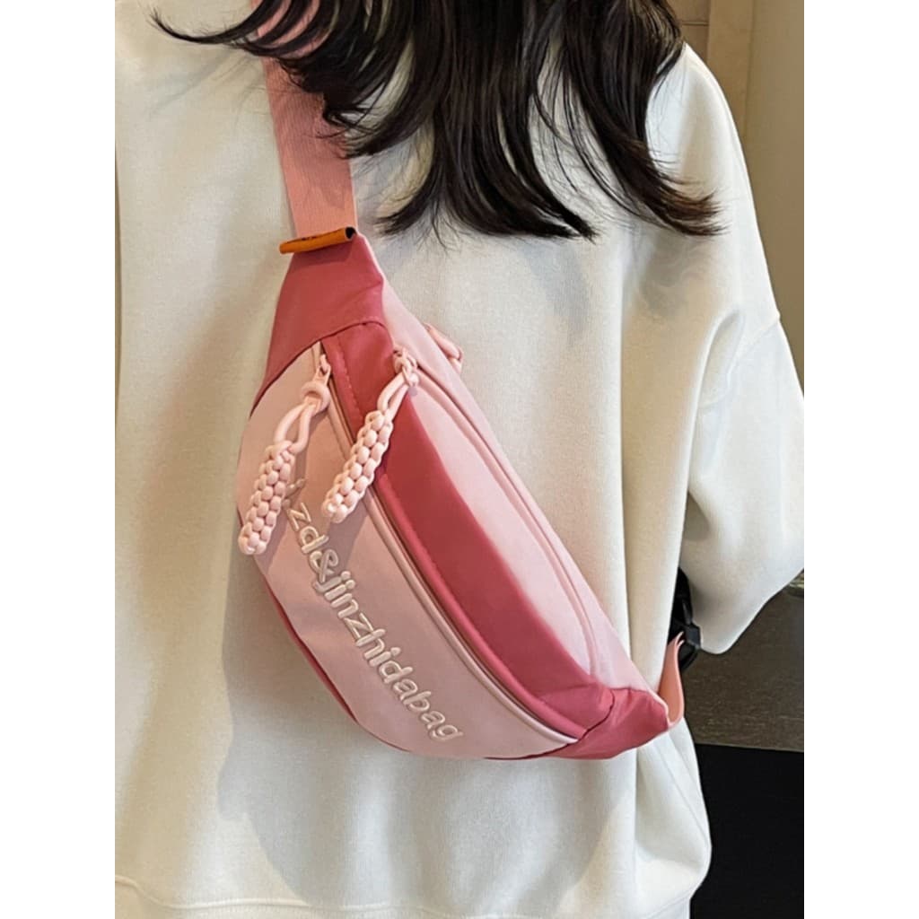 Bolsa mensageiro de peito francês leve bolsa de peito feminina 2026 novo estilo estudante bolinho saco esportes ciclismo