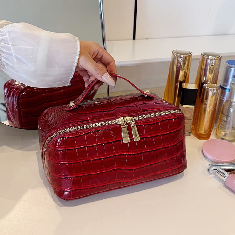 Bolsa cosmética feminina high-End sentir 2025 novo estilo grande capacidade conveniente saco de higiene pessoal de viage