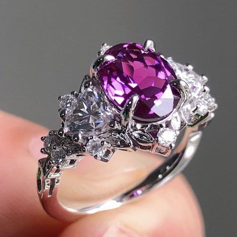 Anel pronto estoque novo estilo liga incrustada roxo zircão anel senhoras anel de noivado francês fantasma Retro dedo in