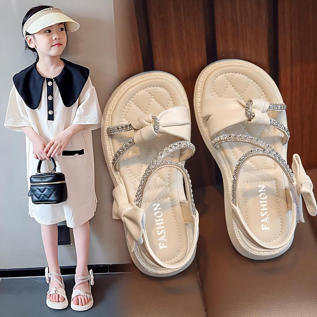 Meninas sandálias verão novo estilo de sola macia strass princesa sapatos infantis meninas bebê médio grande crianças me