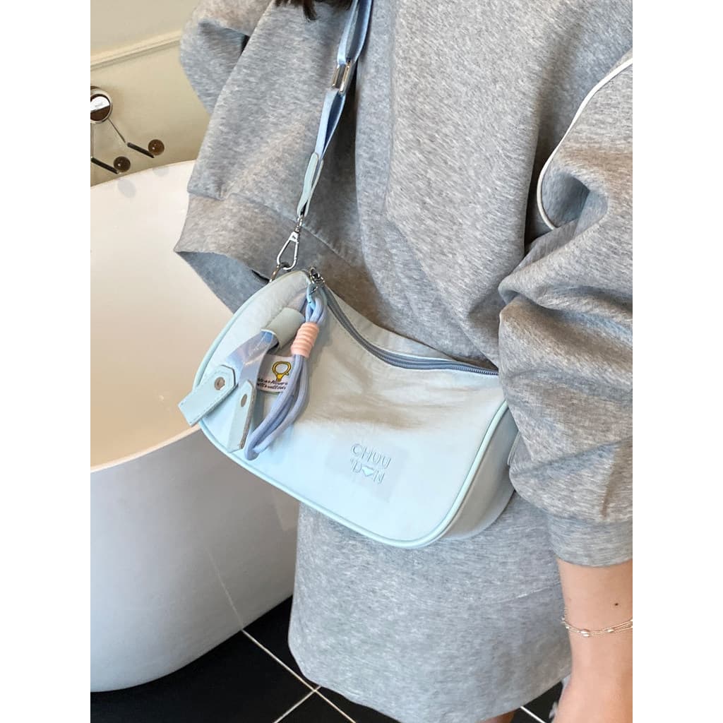 Bolsa bolsa transversal feminino Simples Casual náilon pequeno saco feminino 2026 novo estilo moda axilas travesseiro sa
