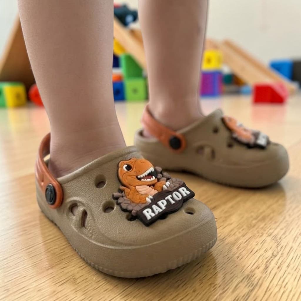 Babuche Infantil Masculino Dino Várias Cores Conforto E Estilo Inverno Antiderrapante Envio Já