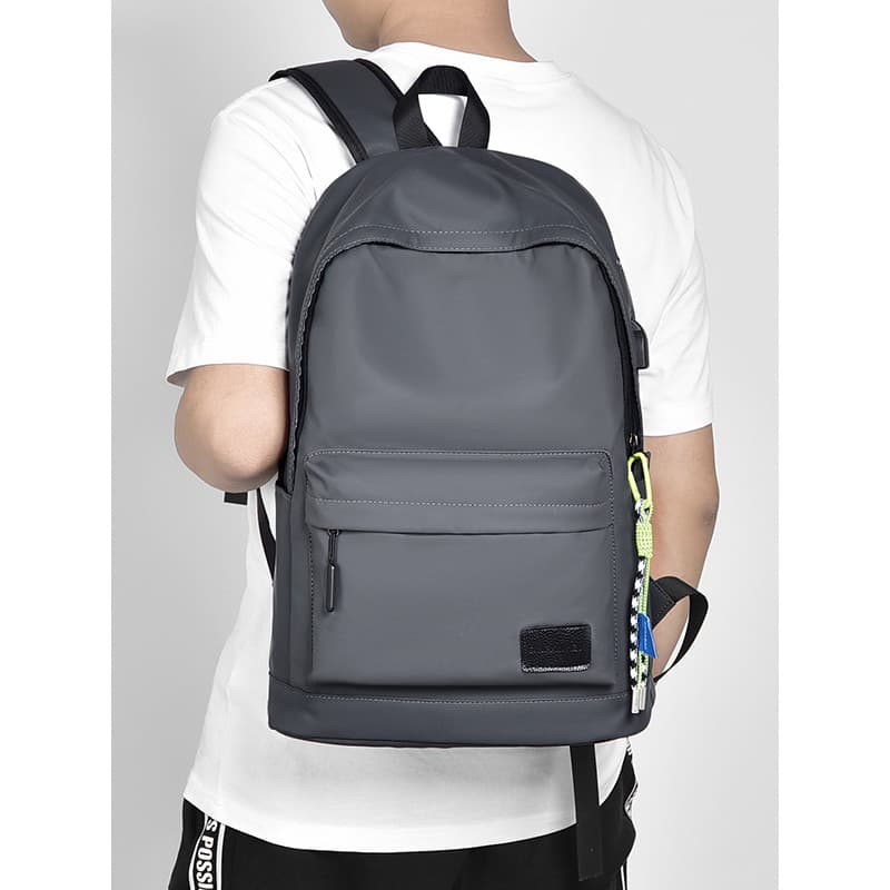 Nova mochila masculina de grande capacidade computador mochila de viagem 2025 verão simples na moda estudantes universit