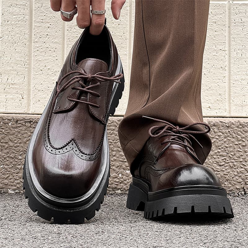 Homens verão Brogue esculpido estilo britânico sola grossa aumentada roupa Formal Derby Casual negócios sapatos de couro