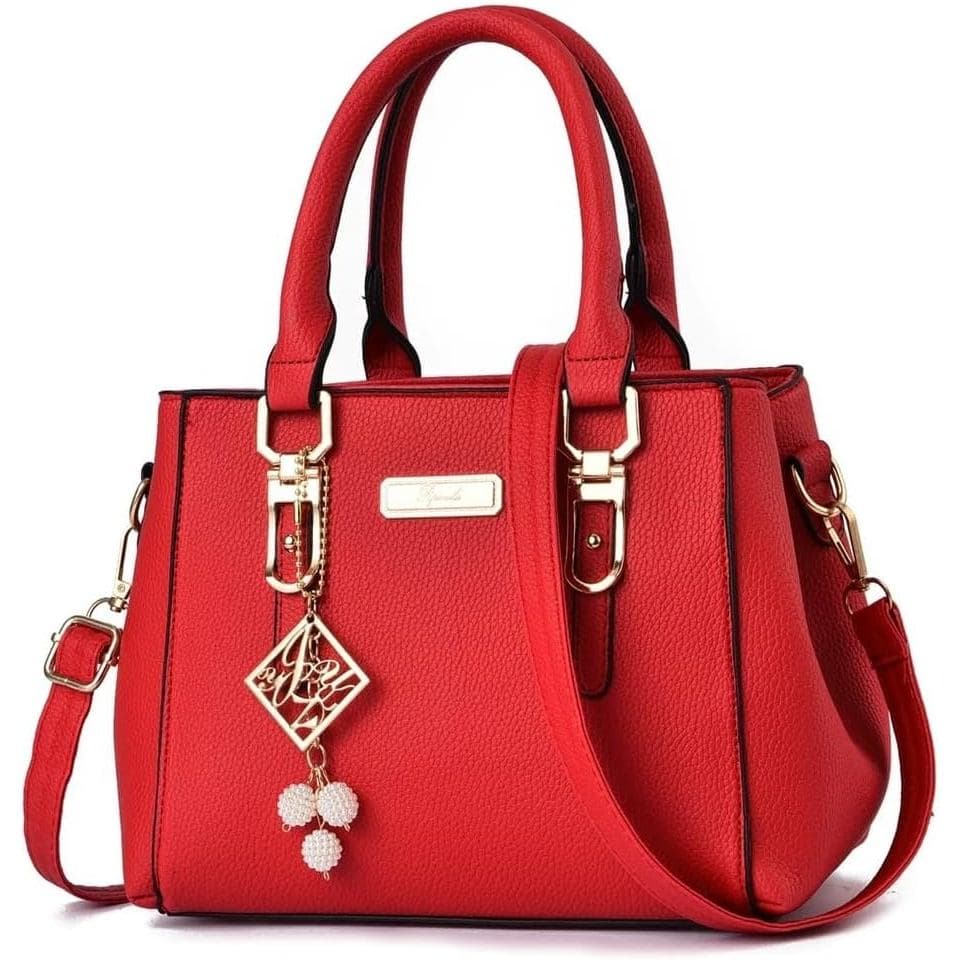 Bolsa de Couro Feminina Média, Bolsa Transversal, Bolsa de Ombro, Bolsa com Pingente Fashion, Bolsa de Mão, Bolsa Tiraco