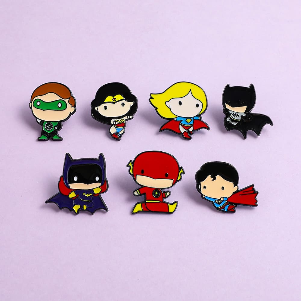 [7pçs] Broches de Liga da Super-Herói - Decora Roupas e Mochilas