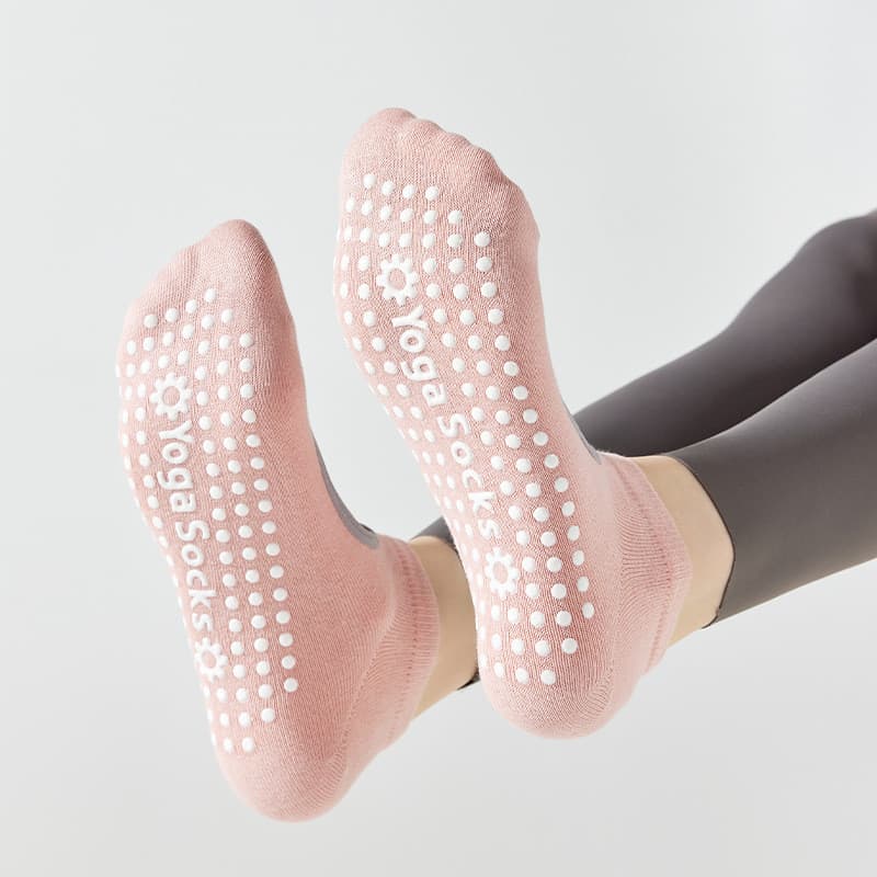 [Estoque pronto] Meias esportivas femininas meias de verão cor sólida algodão profissional antiderrapante meias de Yoga