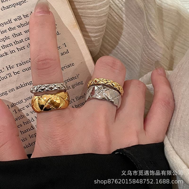 Anel feminino em ouro e prata, estilo, com padrão de diamante, estilo de luxo discreto, anel simples e em