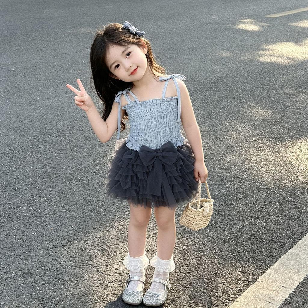 [Novidades] Meninas verão novo estilo fofo doce princesa filha amostra roupas arco estilingue Top fofo fio líquido saia
