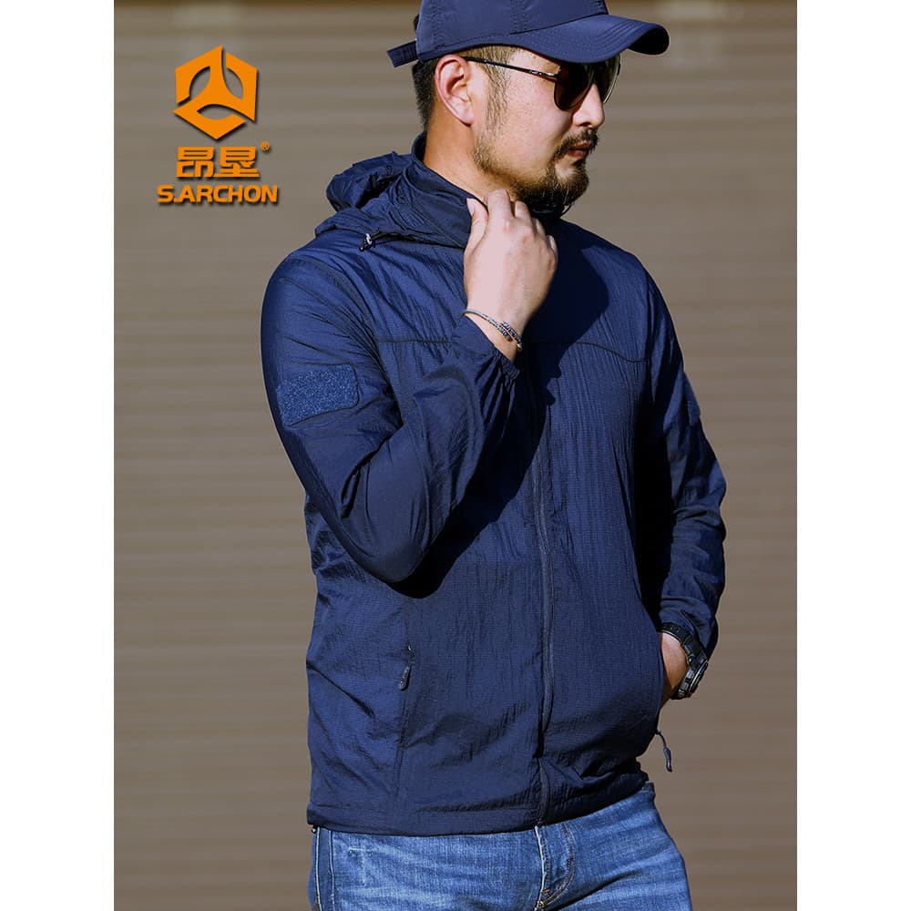 Roupas de proteção solar tática ao ar livre masculinas leves ultrafinas respiráveis à prova d'água à prova de vento roup