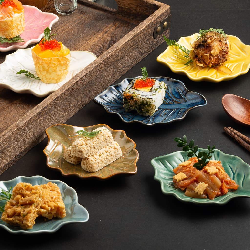 Prato pequeno de cerâmica em forma de folha em forma de forno criativo restaurante aperitivo prato japonês Retro artísti