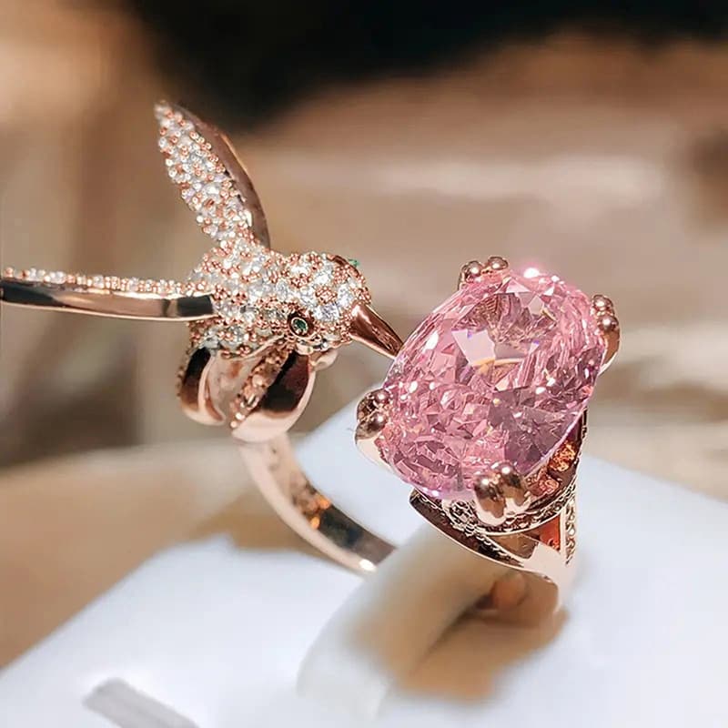 Anel Aberto Luxuoso de Beija-Flor para Mulheres Huitan, Anel de Zircônia, Joia Ajustável em Ouro Rosé