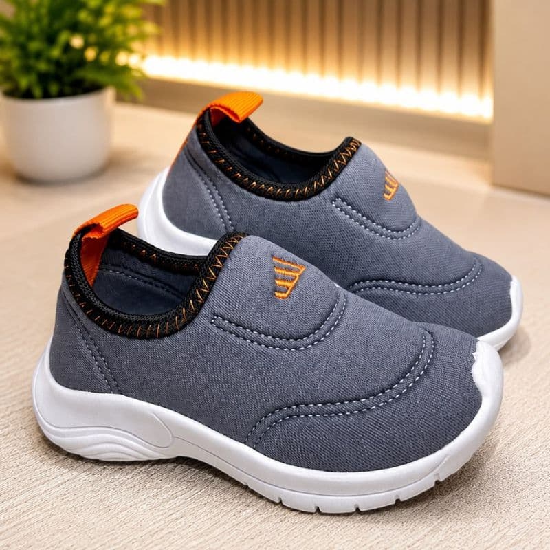 Tênis Infantil Masculino Calce Fácil Menino Casual. Leve e confortavel para seu pequeno