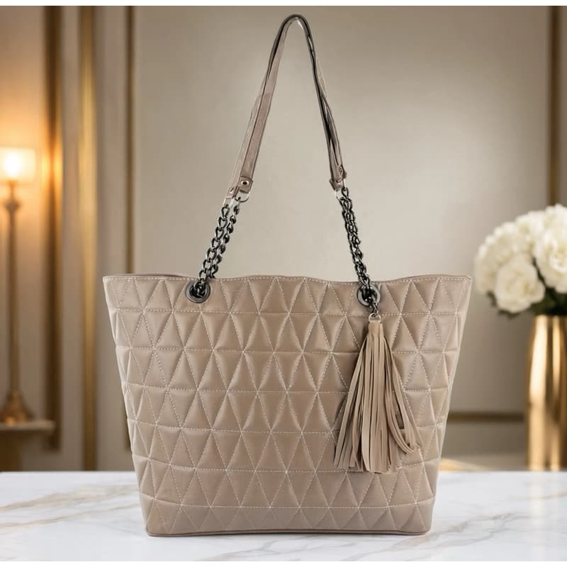 Bolsa Feminina Grande De Ombro Matelassê Espaçosa Faculdade Trabalho Alça Corrente Com Tassel