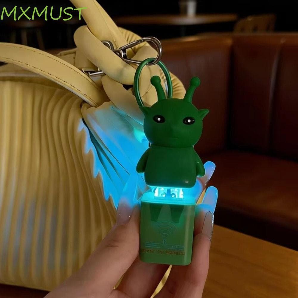 MXMUST Chaveiro Engraçado De Gato Alienígena , De Meme Com Luzes Coloridas , Ornamento De Suspensão De Bolsa