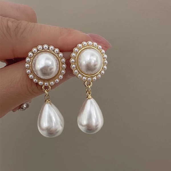 | kit brinco aço inoxidável | 【cartelas de brincos feminino】 ✦Luz francesa luxo gota de água pérola brincos Retro paláci
