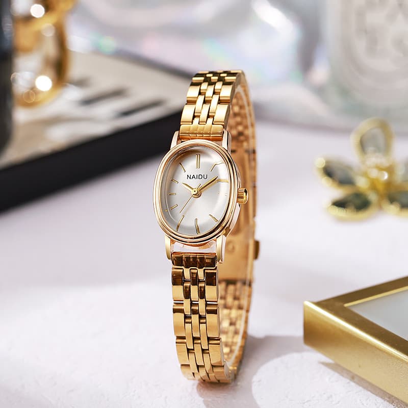 Oval Dial banda de aço senhoras relógio feminino nicho relógio feminino High-End luz luxo relógio de quartzo feminino
