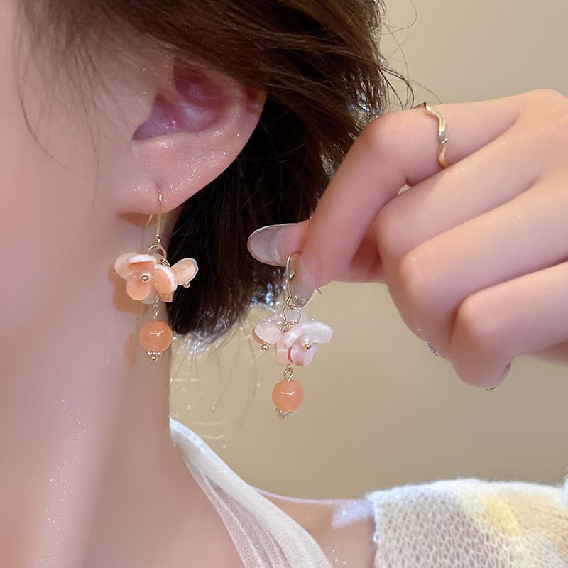 [Estoque pronto] agulha de prata novo estilo chinês brincos de flor antiga feminino luz luxo All-Match brincos elegantes