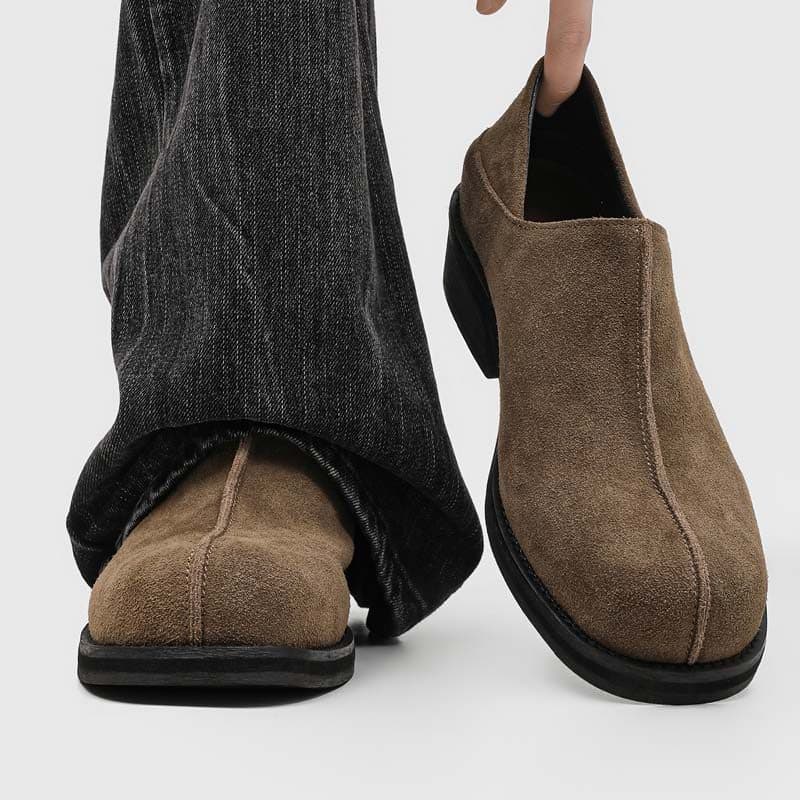 Sapatos de couro casuais masculinos estilo britânico capa pé preguiçoso mocassins homens de sola grossa Commuter na moda