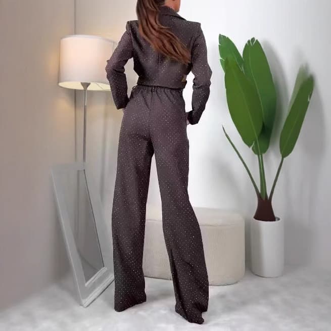 Terno feminino elegante para negócios, com gola entalhada, cintura irregular e design vazado, composto por blazer e calç
