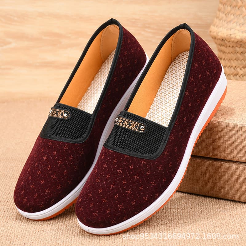 Sapatos idosos femininos velhos Bei sapatos de pano primavera outono plana resistente ao desgaste Casual deslizamento-On