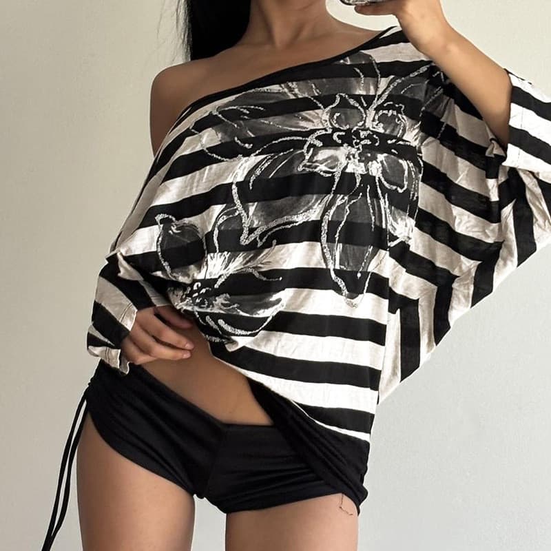 Y2K rua quente estilo menina Flash impresso listrado camiseta grande em torno do pescoço solto manga boneca manga longa