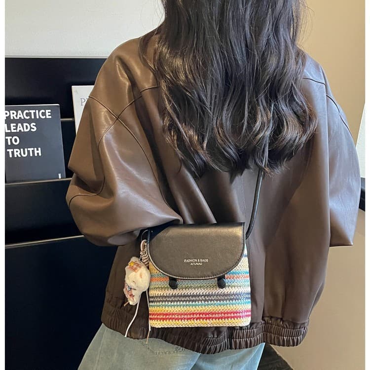 [Estoque pronto Envio rápido] Novo estilo elegante estilo tecido fofo doce bolsa de viagem pequena bolsa quadrada bolsa