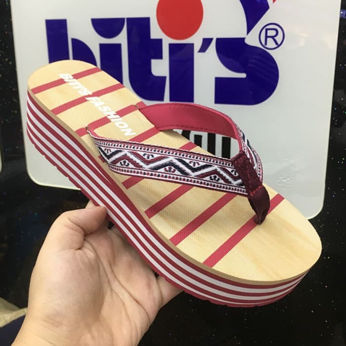 Vietnam plana fada meados de salto chinelos de praia feminino verão beira-mar Anti-deslizamento de sola grossa Flip-Flop