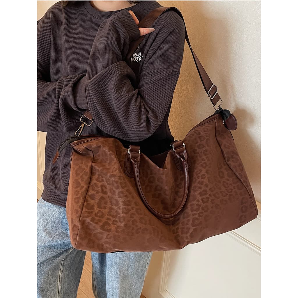 Bolsa de viagem de curta distância feminina novo estilo moda leopardo impressão saco Retro All-match grande capacidade p