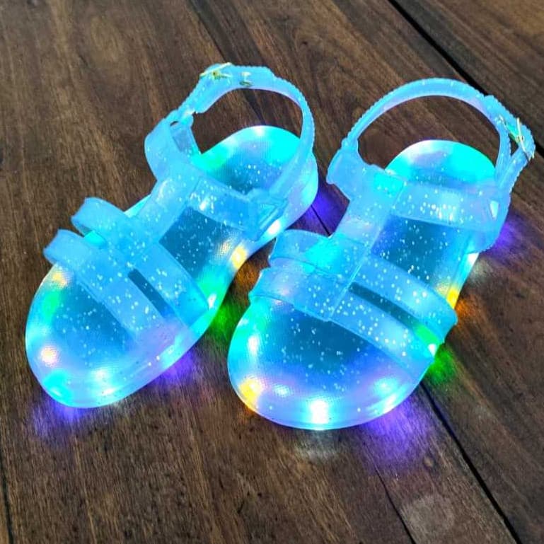 Papete Baby Com Led Menino E Meninas Sandalia De Luzinha Promoção Verão 2024