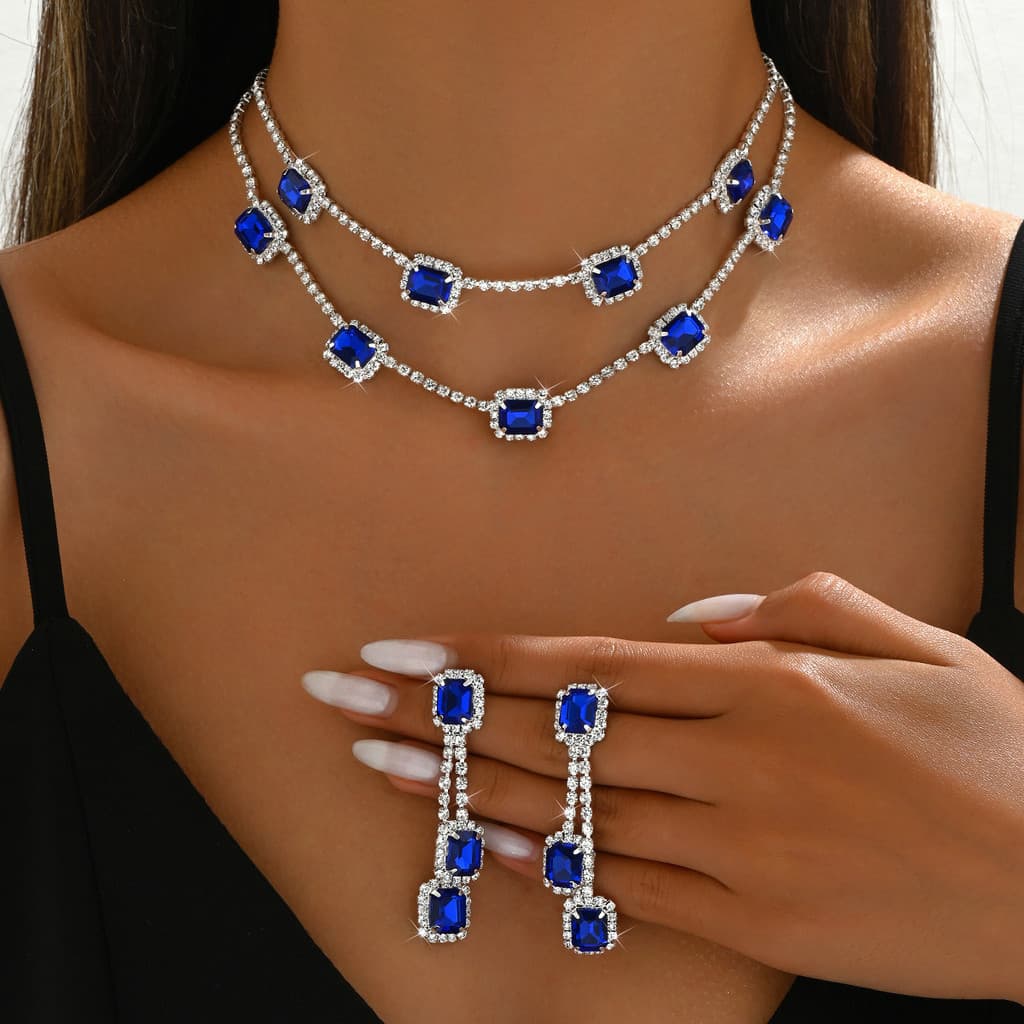 Conjunto Luxuoso de Colar e Brincos de Dupla Camada com Esmeralda e Elegante Corrente com Pingente e Pedras Preciosas De