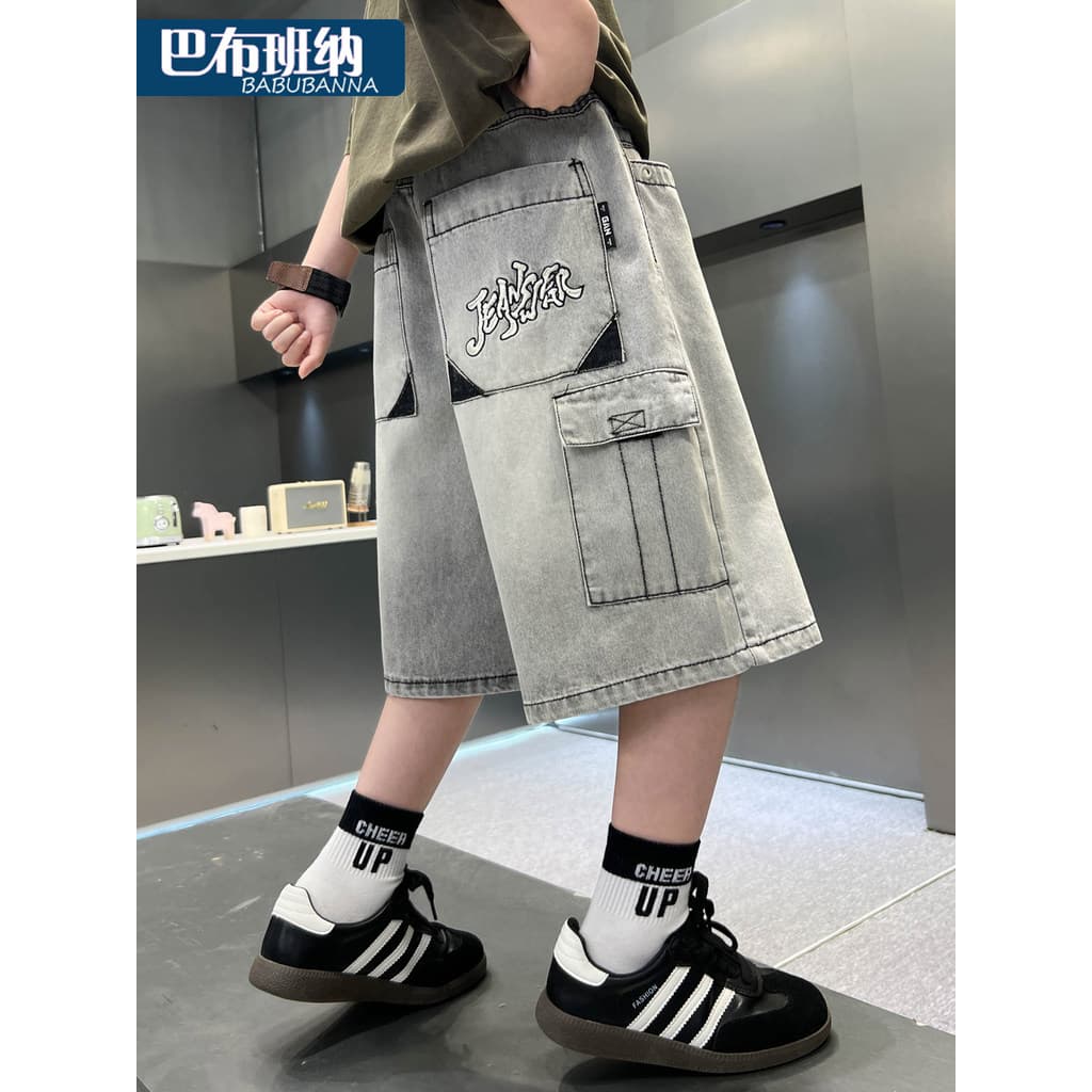 Calças de brim para meninos verão 2026 novo estilo Shorts infantis médio grande calças cortadas meninos calças de verão