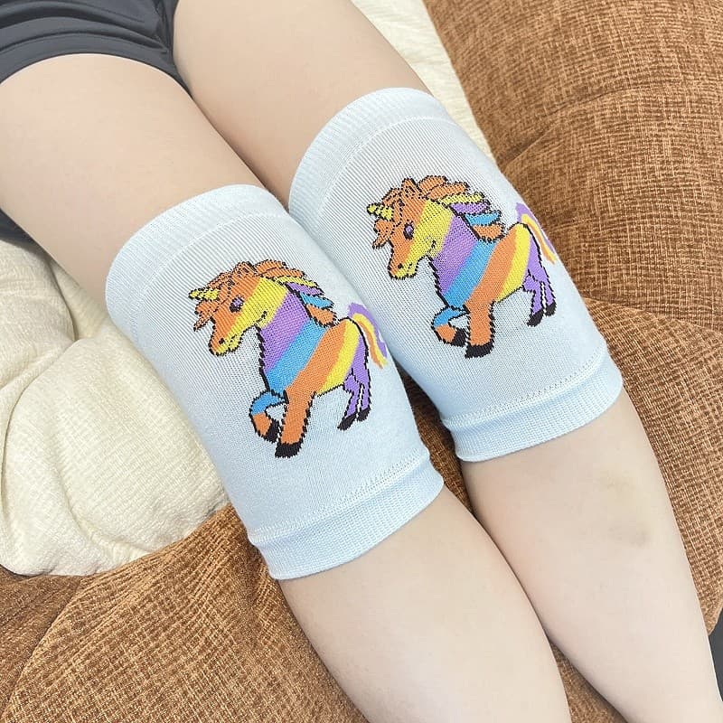 Joelheiras infantis verão algodão fino respirável bonito desenho animado homens mulheres ano do cavalo bebê criança anda