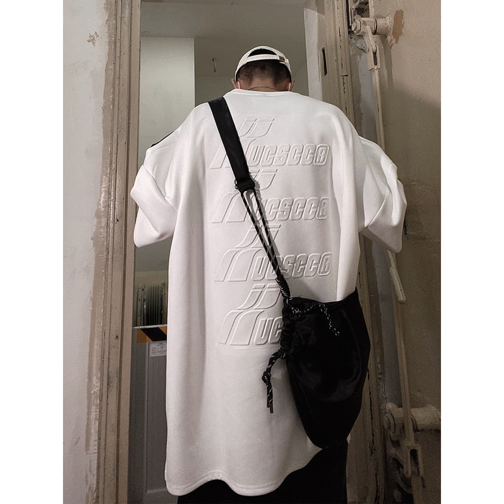UUCSCC Hip-Hop Street Wear camurça em relevo manga curta oversize solto Casual manga de cinco pontos pesado em torno do