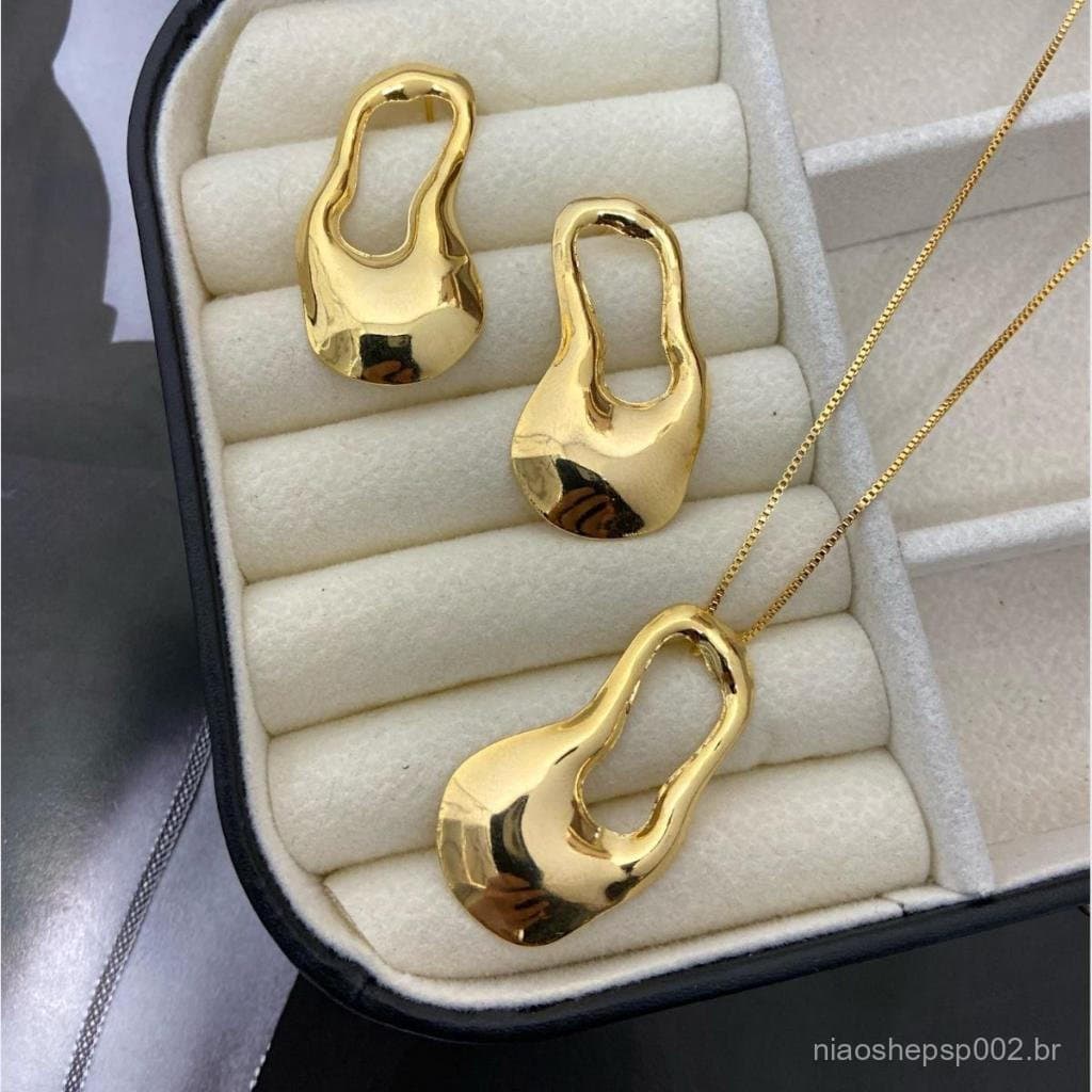 Colar e Brinco Organico Ondulado Vazado Banhado a Ouro 18k