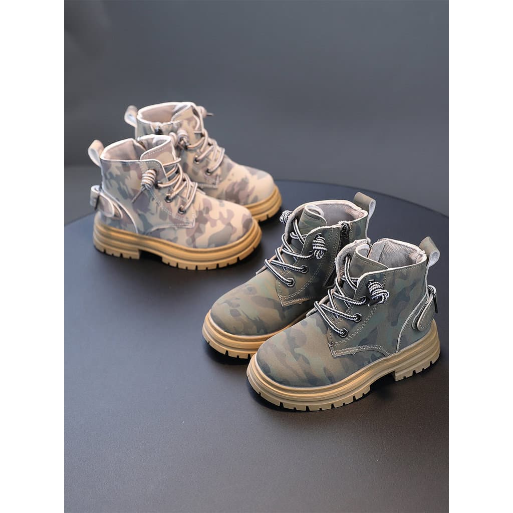 Crianças botas de ruibarbo 2026 primavera outono novo estilo meninas Martin botas passarela frito rua meninas botas curt