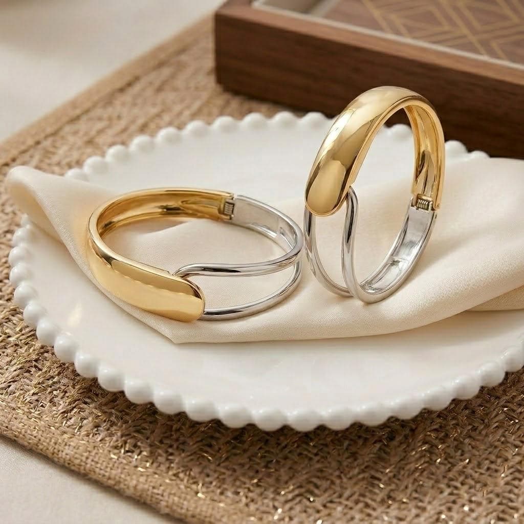 Bracelete Bicolor Ouro e Prata Geométrico Minimalista Feminino Moderno Tendência 2026 Luxo Casual Trabalho
