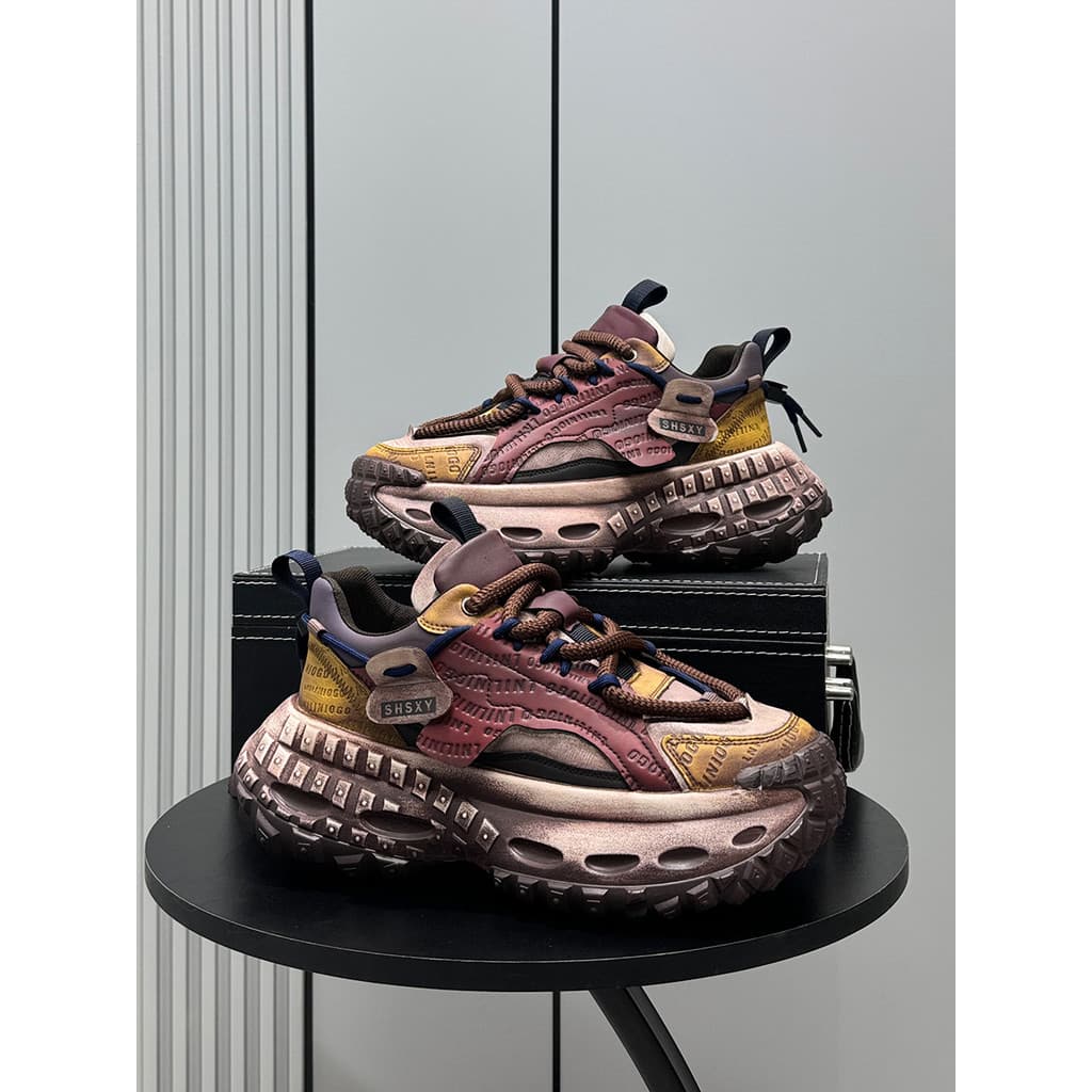 Street Wear papai sapatos masculinos estilo 2026 novo estilo Super quente sapatos masculinos de sola grossa altura inter