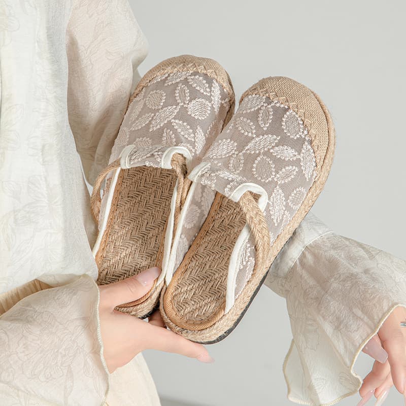2026 novo produto sapatos de pano sapatos 2026 verão novo estilo linho tecido Retro bordado chinelos deslizamento-em mei