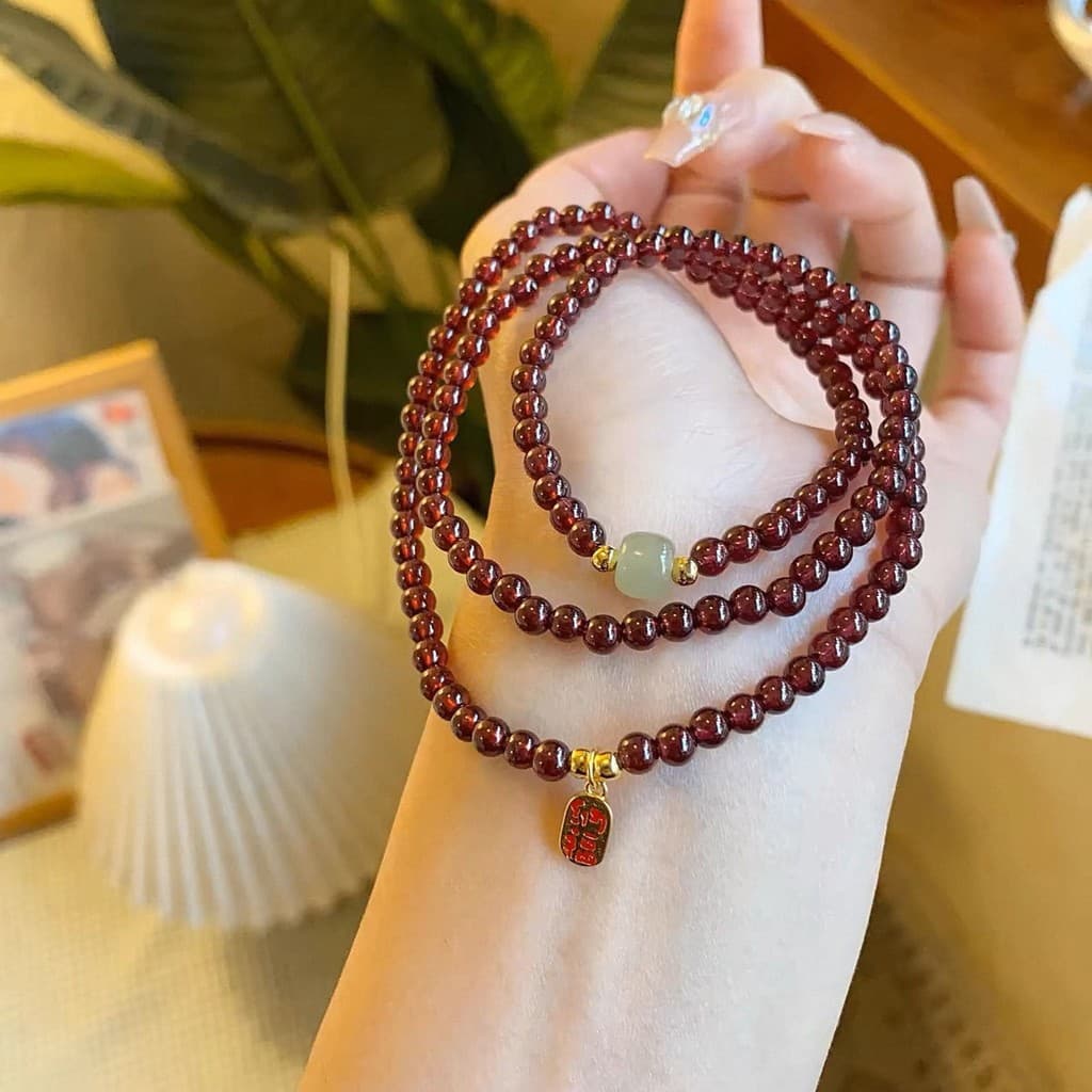 Nova pulseira de granada estilo chinês, imitação de Hetian, pulseira pequena com múltiplas voltas para mulheres, joia vi