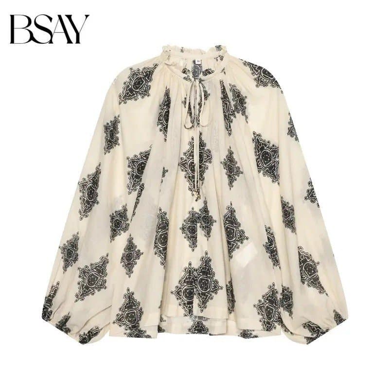 Blusa Feminina Oversized Bohemian BSAY para Férias, com Decote de Laço e Babados, Manga Longa Estilo Lanterna, Estampa É