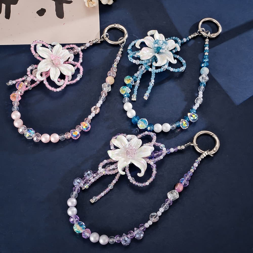 Pingente de celular luxuoso com flor de íris iridescente, decoração criativa feita à mão com pétalas de contas para bols