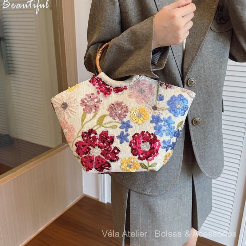 Bolsa Feminina Floral Bordada Com Alça De Madeira Estilo Boho Chic Verão