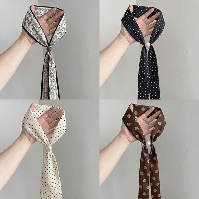 Branco caju flor Pull-out ajustável redondo grânulo lenço de seda colar feminino High-End luz luxo nicho jóias pescoço c