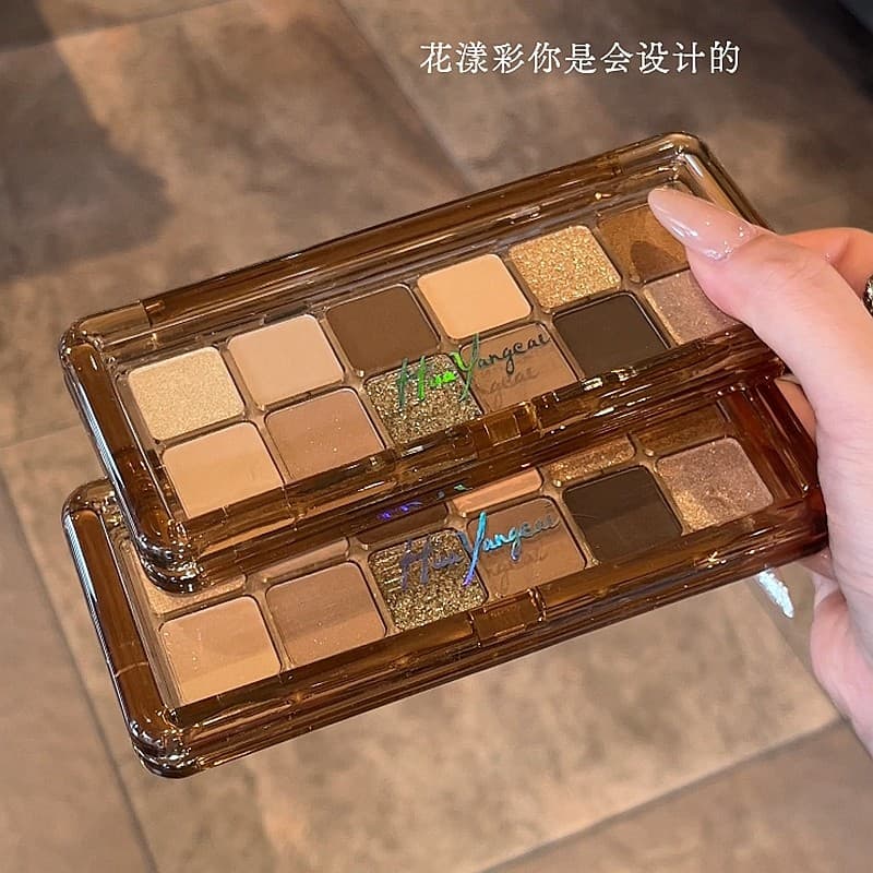Fengshen com sensação de frio!Paleta de cimento fumado de baixa proteção huayangcai Paleta de sombras de doze cores fosc