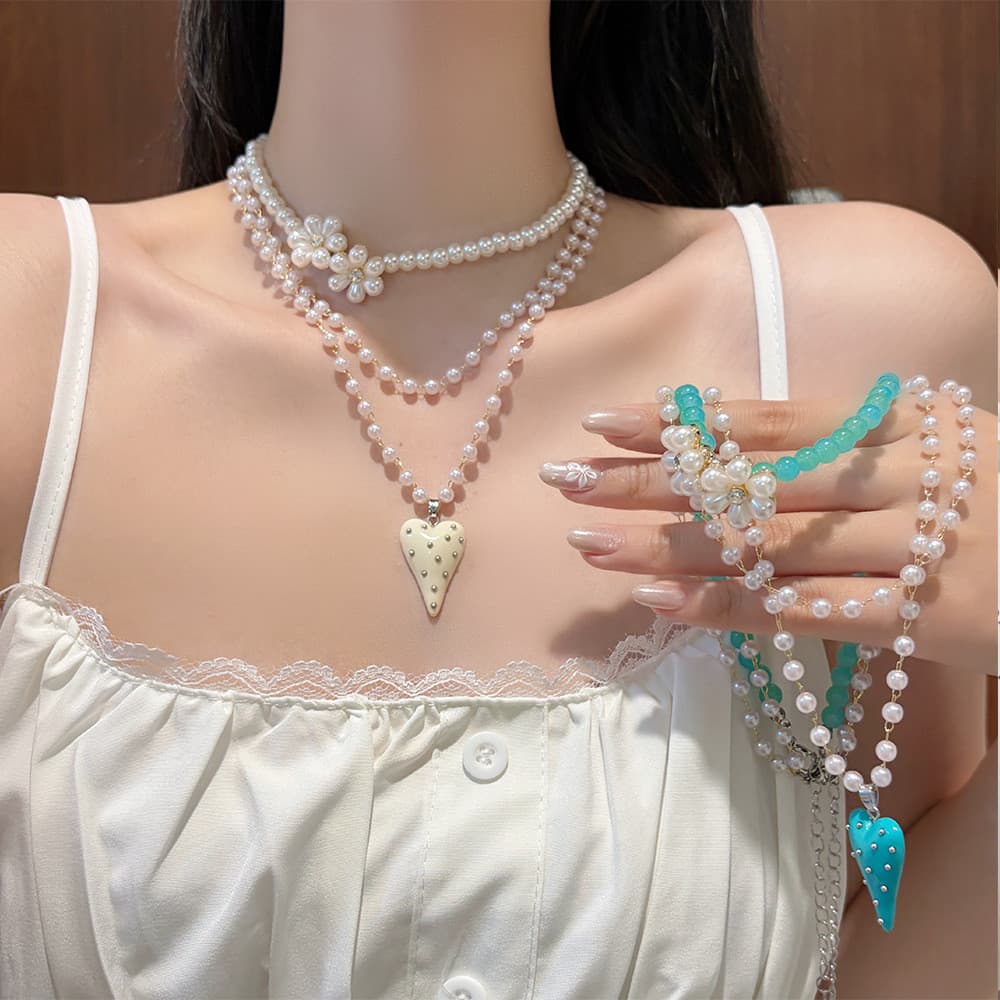 Legal Sentimento Flor Amor Pingente Colar De Pérolas Nicho Feminino high-end multi-Camadas Clavícula Corrente Férias