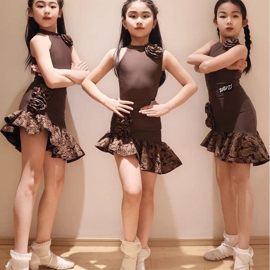 [WDF] Fantasia de dança latina para meninas, novo estilo, decoração de flores tridimensionais, formato Irregular, tecido