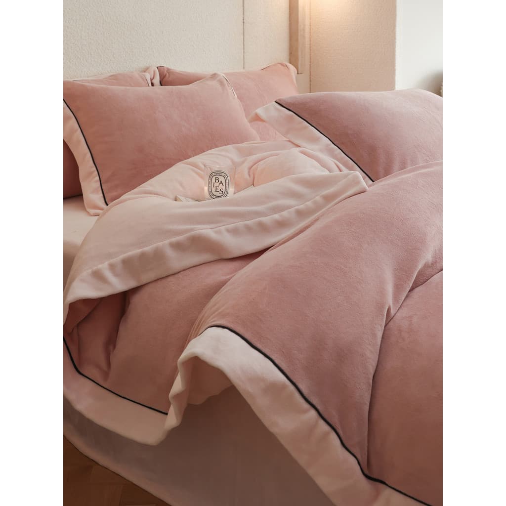 Classe A quente inverno leite velo cama conjunto de quatro peças Coral velo colcha capa conjunto de três peças superfíci