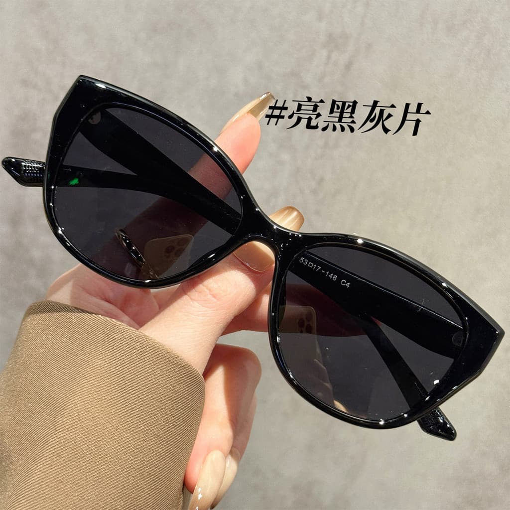 Óculos de sol olho de gato Ultra-leve tr High-End feminino 2026 novo estilo pode ser equipado com grau Anti-ultravioleta